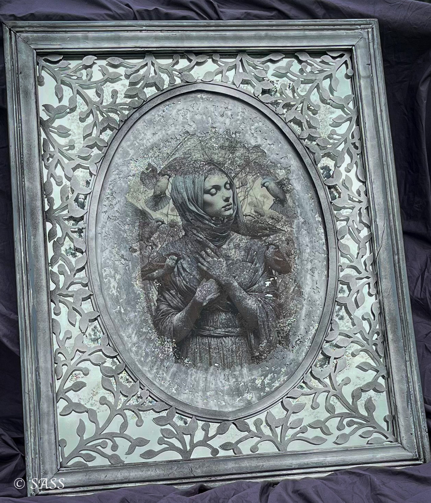 Gothic Mystical Mirror with Reverse Decoupage Art - Murmures de la Prophétesse