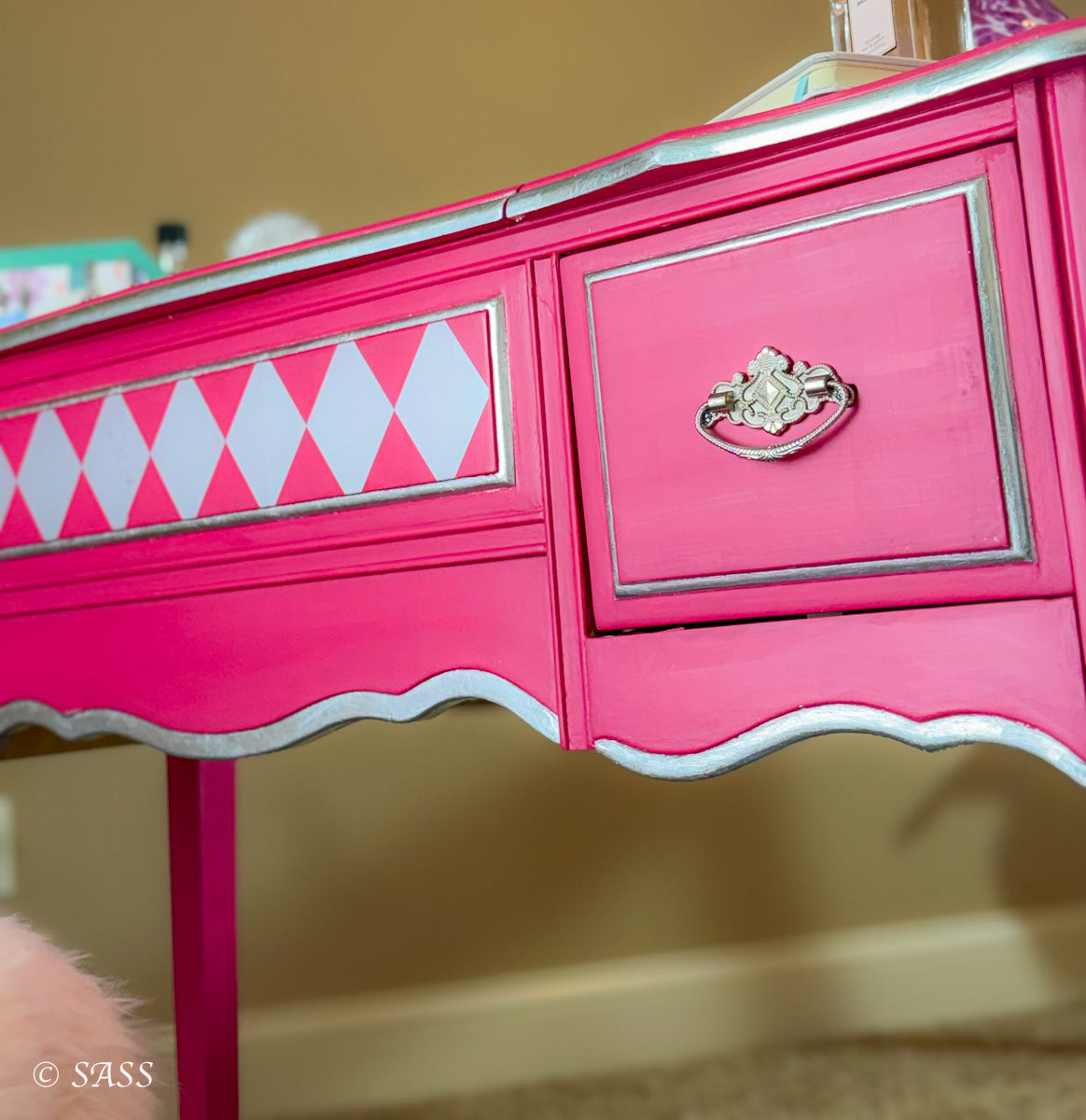 Hot Pink Vanity with Silver Leaf & Harlequin Design - La Vanité