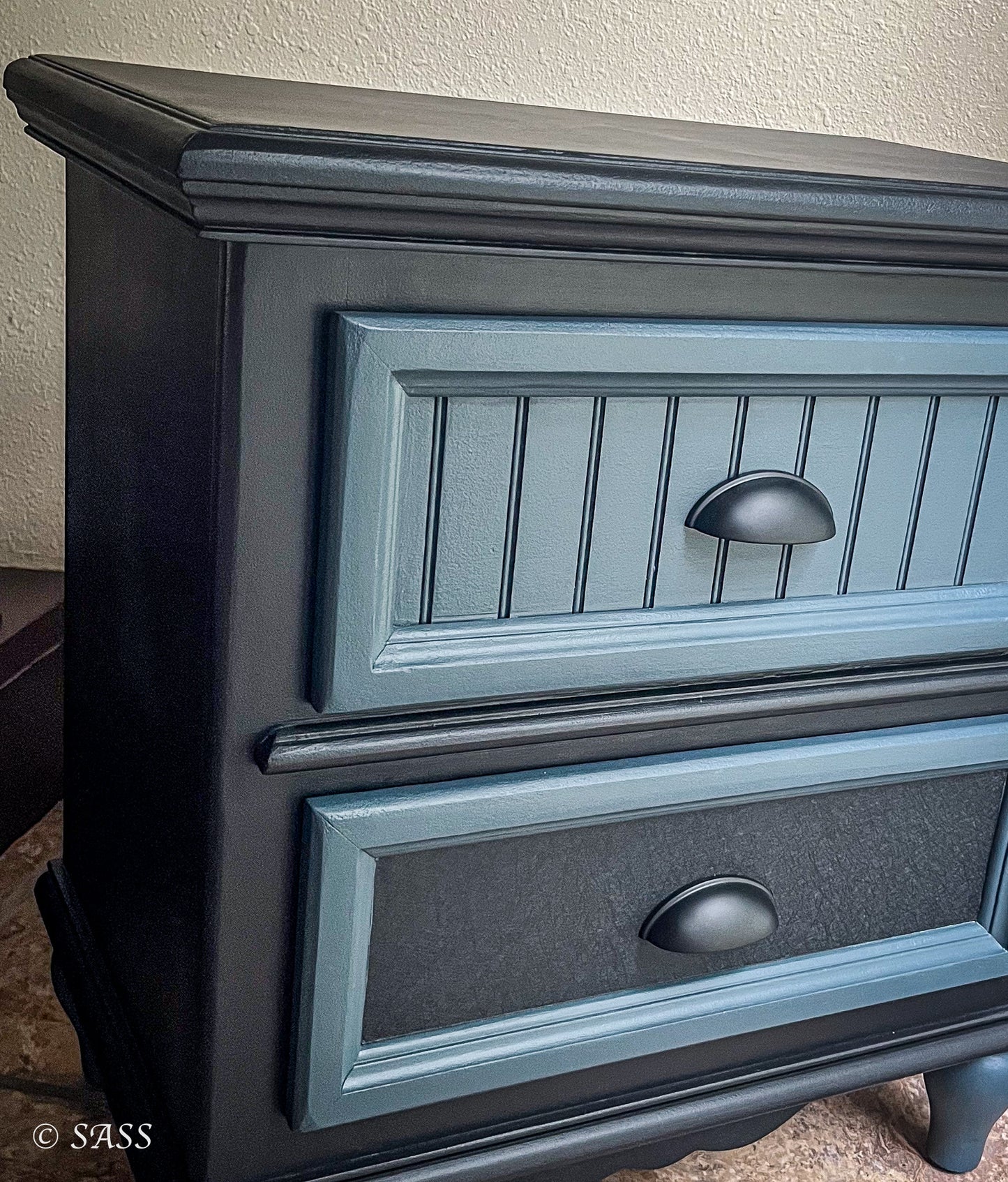 Bassett Nightstand in Tricorn Black - Le Monsieur