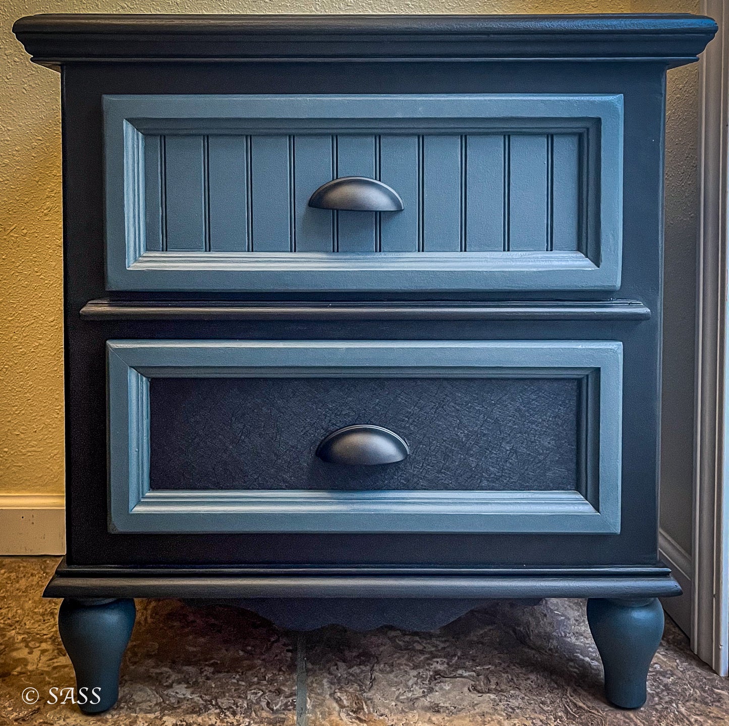Bassett Nightstand in Tricorn Black - Le Monsieur