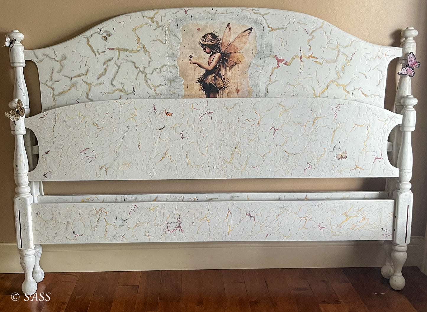 Full-Size Fairy Portal Bed Frame - Le Passage de Maia