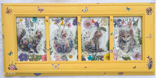 Floral Cat Frame Wall Art-Les Minttes Fleuries