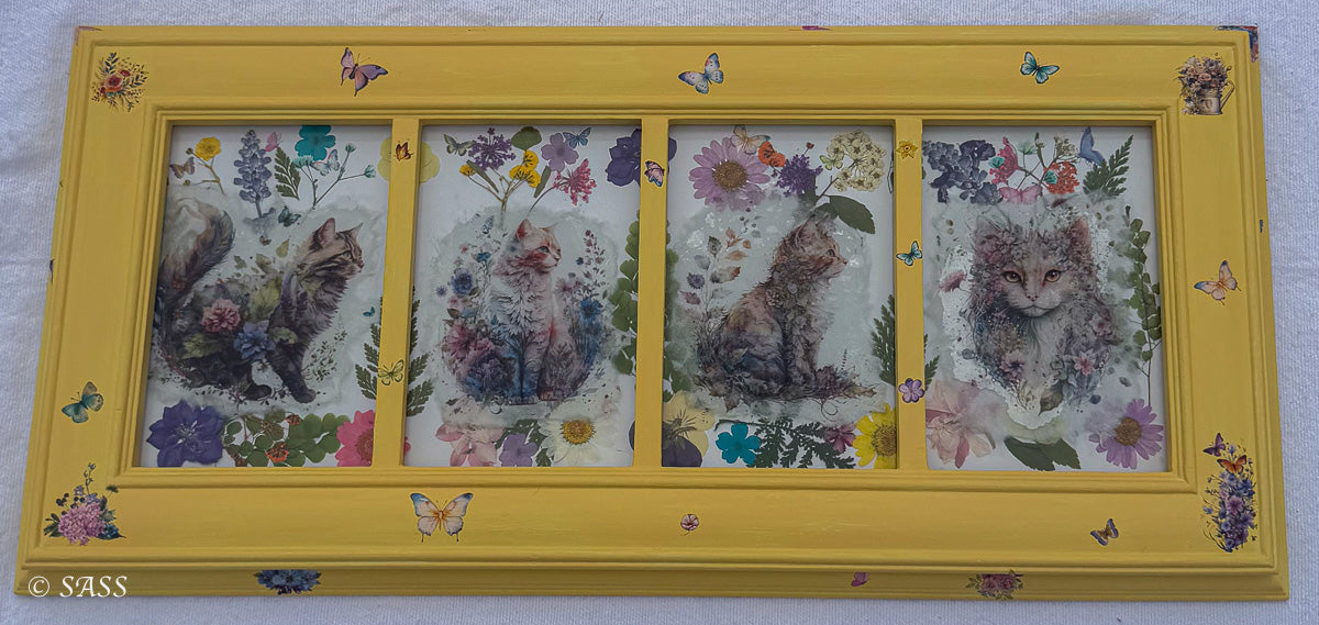 Floral Cat Frame Wall Art-Les Minttes Fleuries