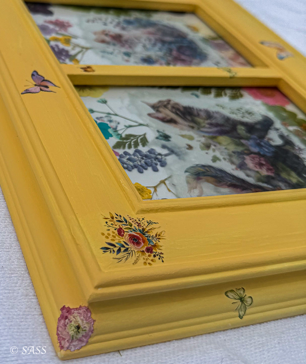 Floral Cat Frame Wall Art-Les Minttes Fleuries