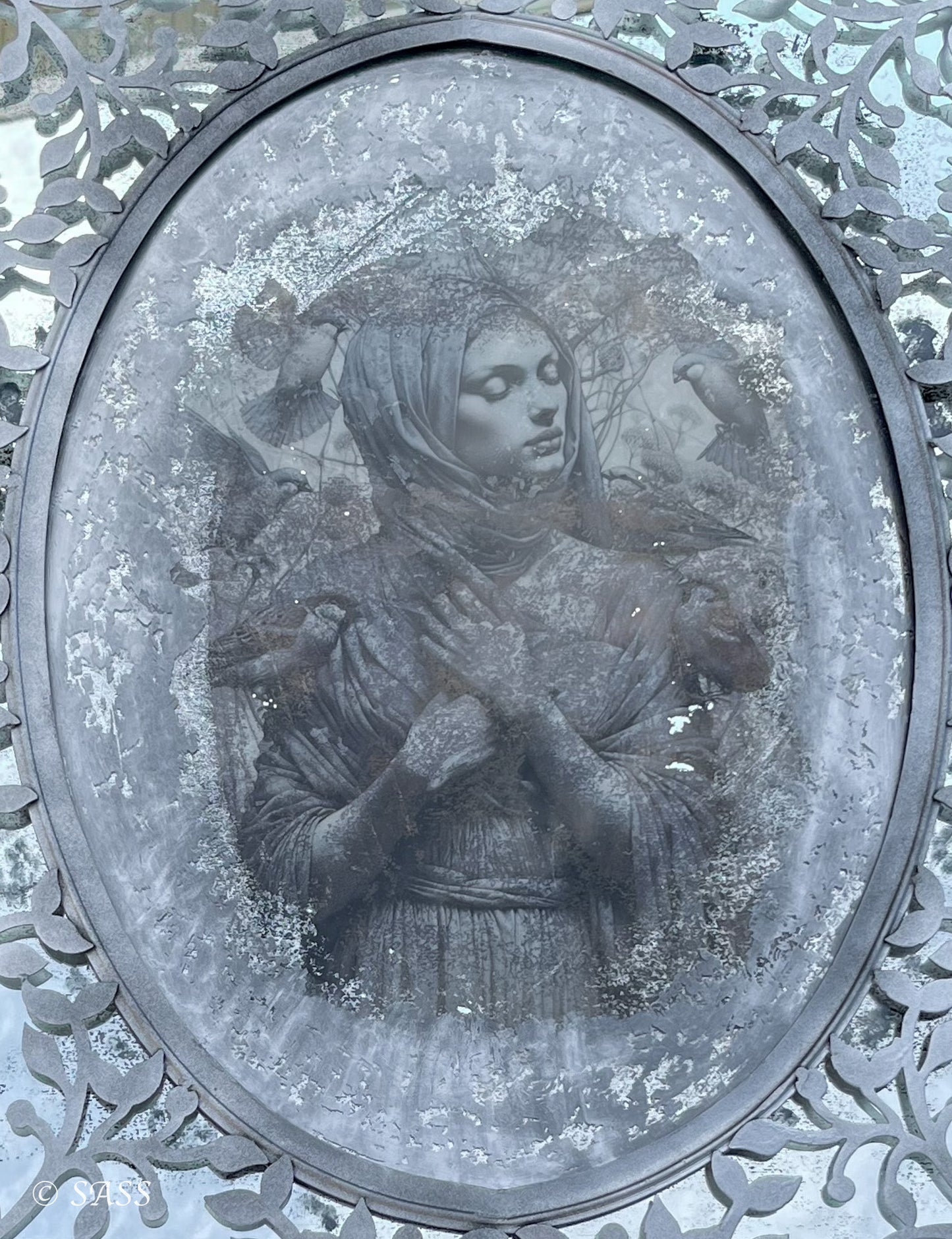 Gothic Mystical Mirror with Reverse Decoupage Art - Murmures de la Prophétesse
